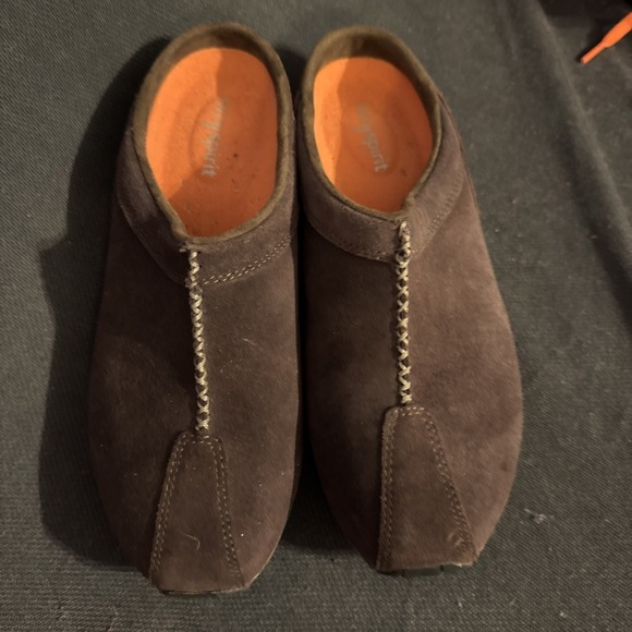 Easy Spirit Shoes - Easy Spirit Brown  SuedeRound Closed-Toe Slip On Mule Clog  Womens Size 8.5